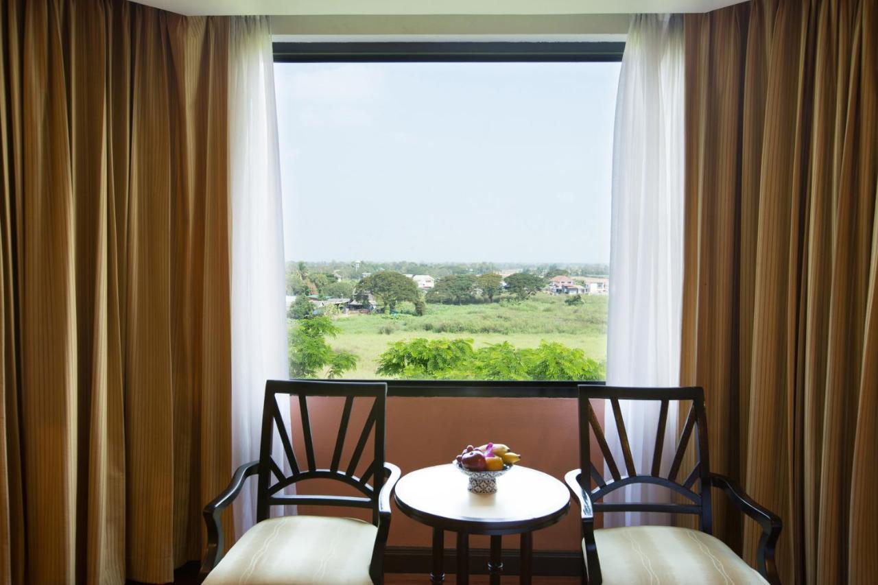 The Imperial Hotel & Convention Centre Phitsanulok Luaran gambar